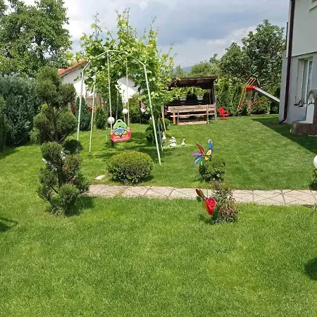 семейна къща лазарови