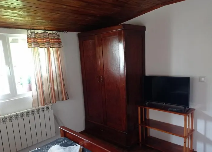 семейна къща лазарови