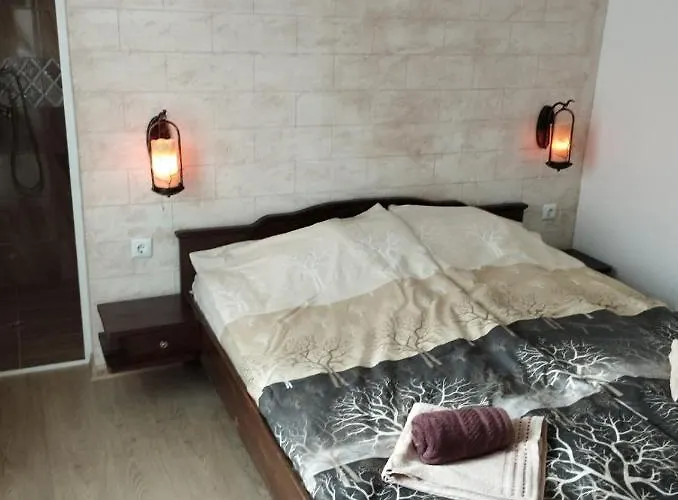 Daire семейна къща лазарови *