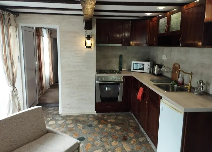 Daire семейна къща лазарови